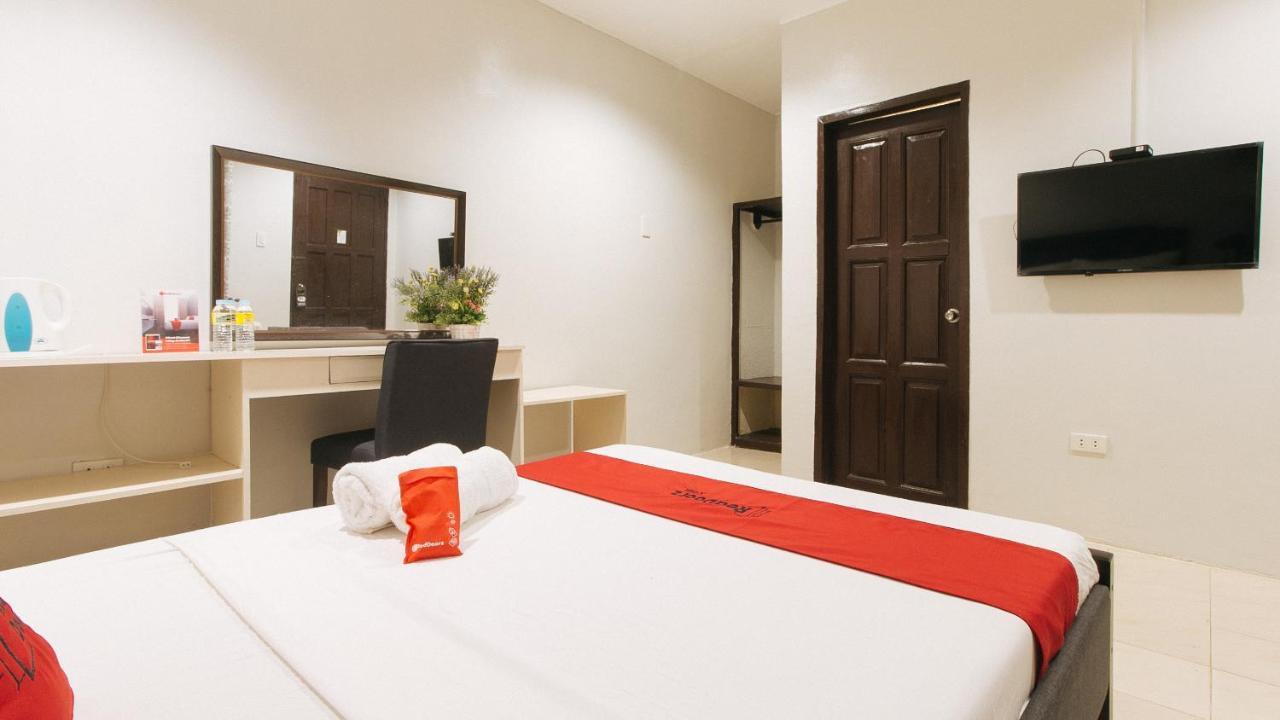 Reddoorz Premium @ Ouan'S The Farm Resort Lucena Exterior photo