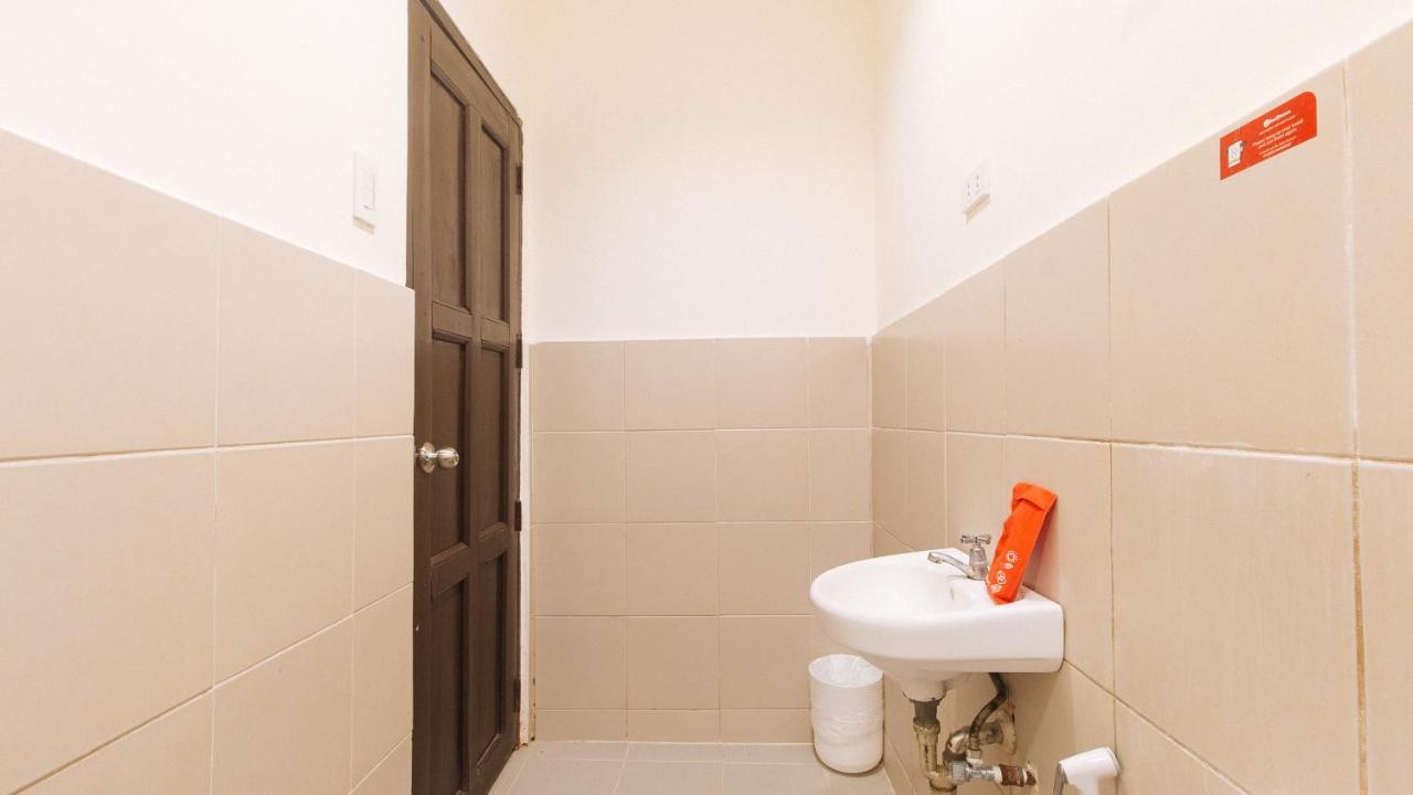 Reddoorz Premium @ Ouan'S The Farm Resort Lucena Exterior photo