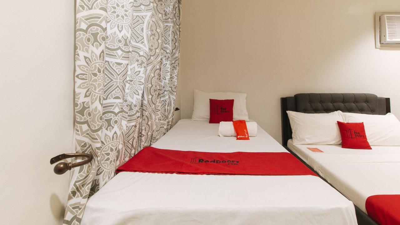 Reddoorz Premium @ Ouan'S The Farm Resort Lucena Exterior photo