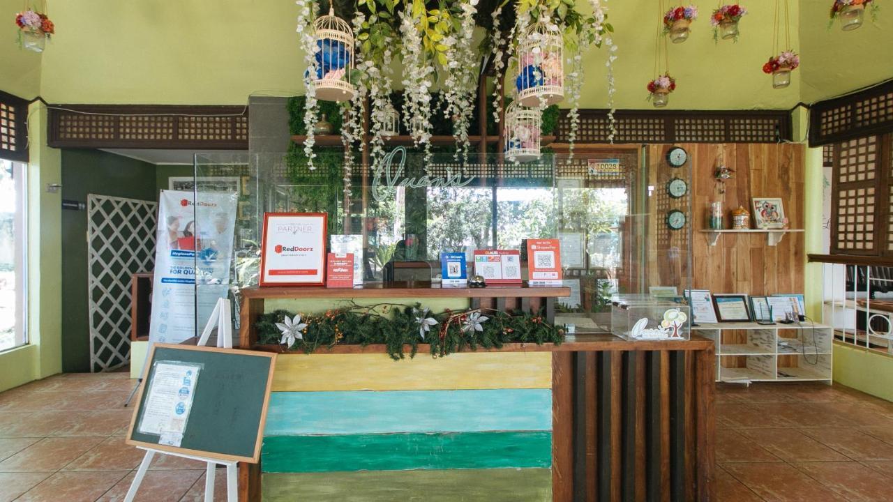 Reddoorz Premium @ Ouan'S The Farm Resort Lucena Exterior photo