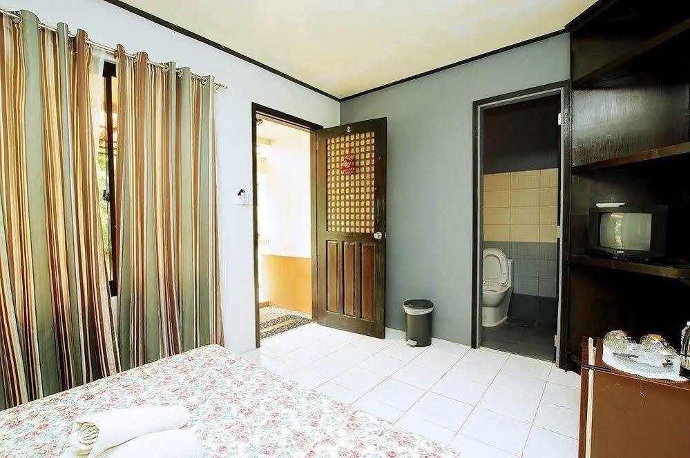 Reddoorz Premium @ Ouan'S The Farm Resort Lucena Exterior photo