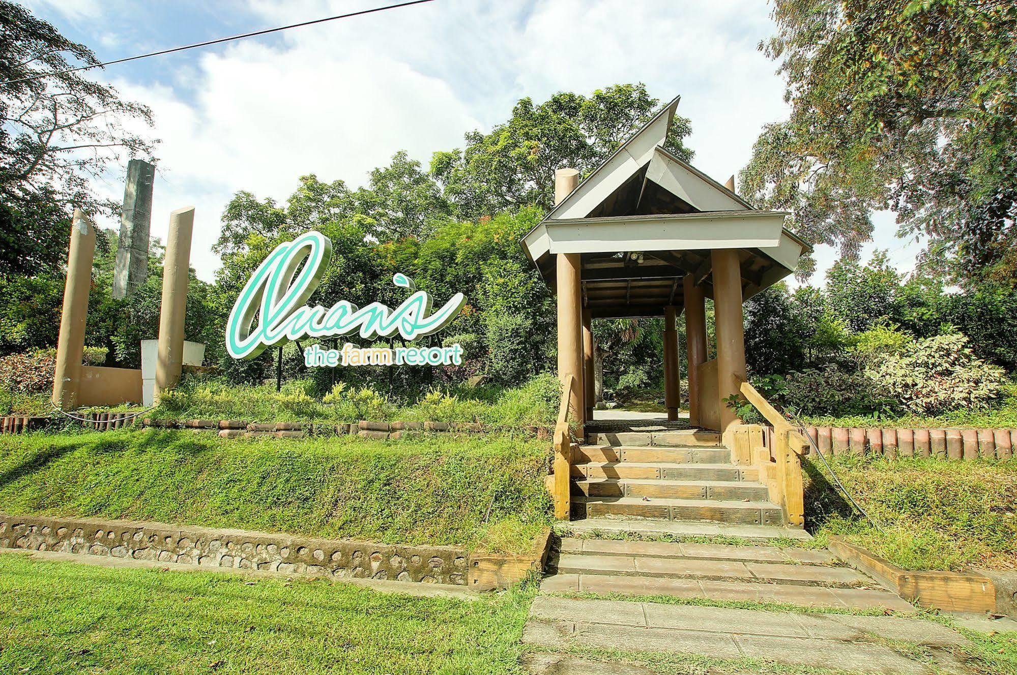 Reddoorz Premium @ Ouan'S The Farm Resort Lucena Exterior photo